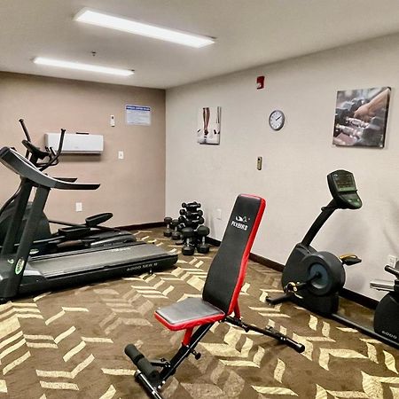 クオリティ イン Clemmons エクステリア 写真